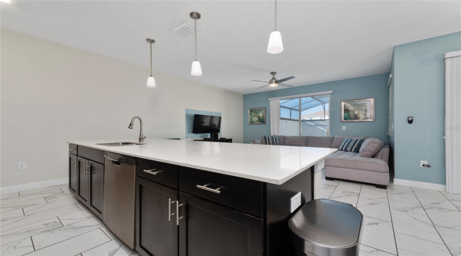 DAVENPORT, Florida 33896, 4 Bedrooms Bedrooms, ,3 BathroomsBathrooms,Residential,For Sale,STINGER,0,MFRS5114791