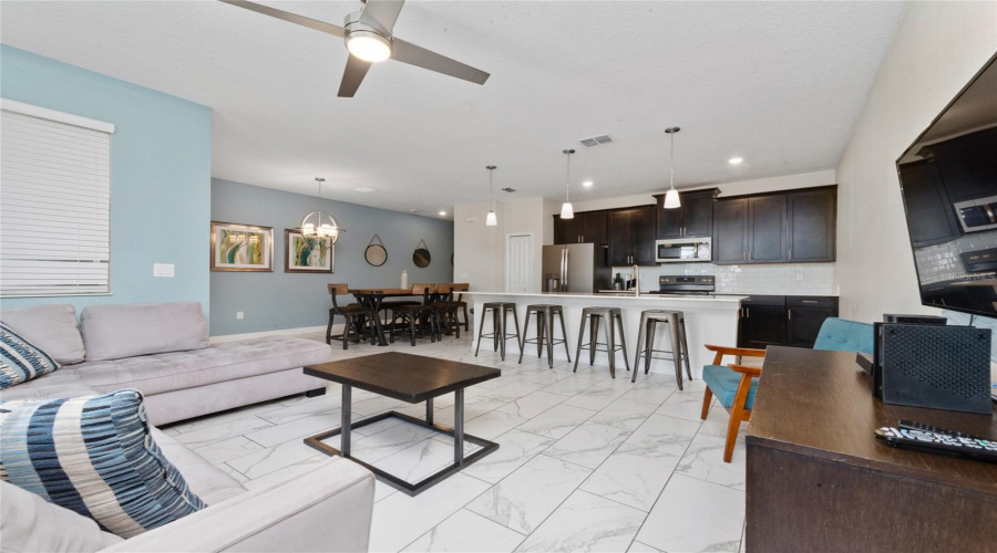 DAVENPORT, Florida 33896, 4 Bedrooms Bedrooms, ,3 BathroomsBathrooms,Residential,For Sale,STINGER,0,MFRS5114736