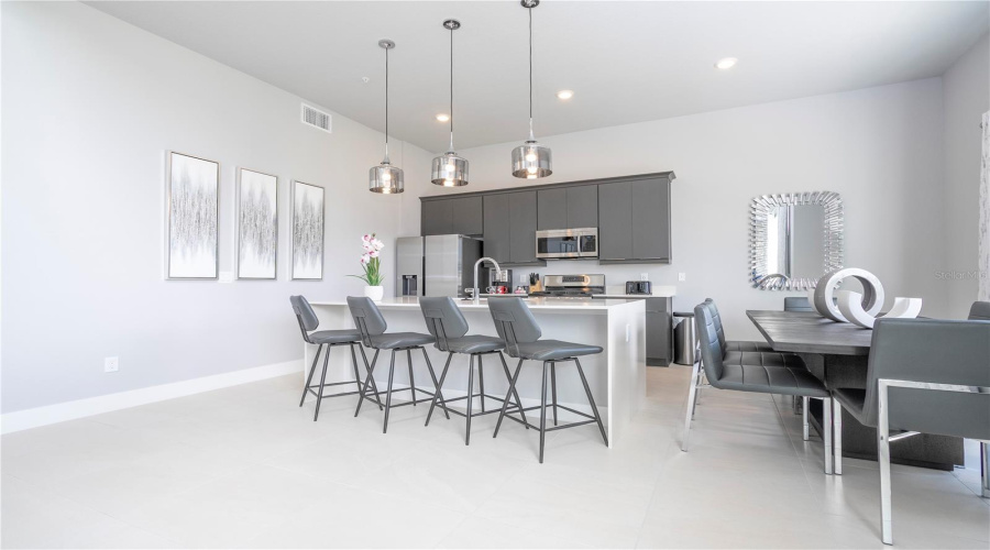 REUNION, Florida 34747, 5 Bedrooms Bedrooms, ,3 BathroomsBathrooms,Residential,For Sale,SANDY RIDGE,0,MFRO6253569