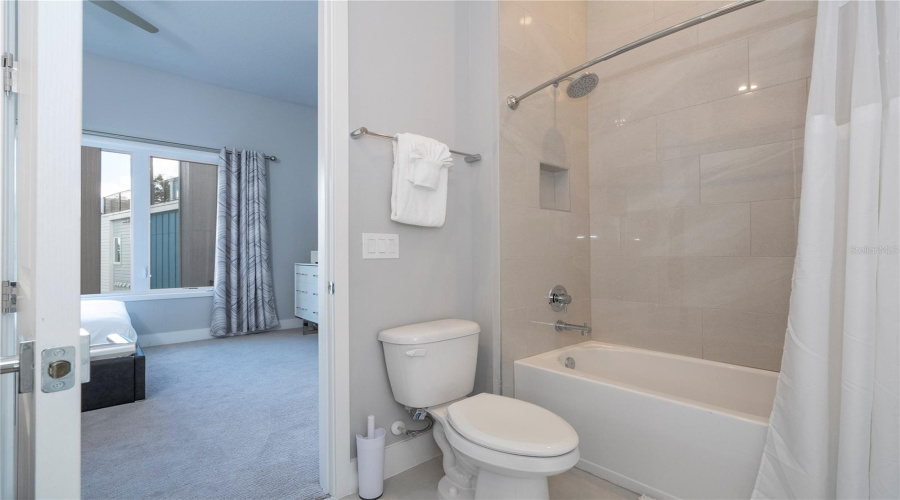 REUNION, Florida 34747, 5 Bedrooms Bedrooms, ,3 BathroomsBathrooms,Residential,For Sale,SANDY RIDGE,0,MFRO6253569