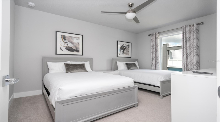 REUNION, Florida 34747, 5 Bedrooms Bedrooms, ,3 BathroomsBathrooms,Residential,For Sale,SANDY RIDGE,0,MFRO6253569