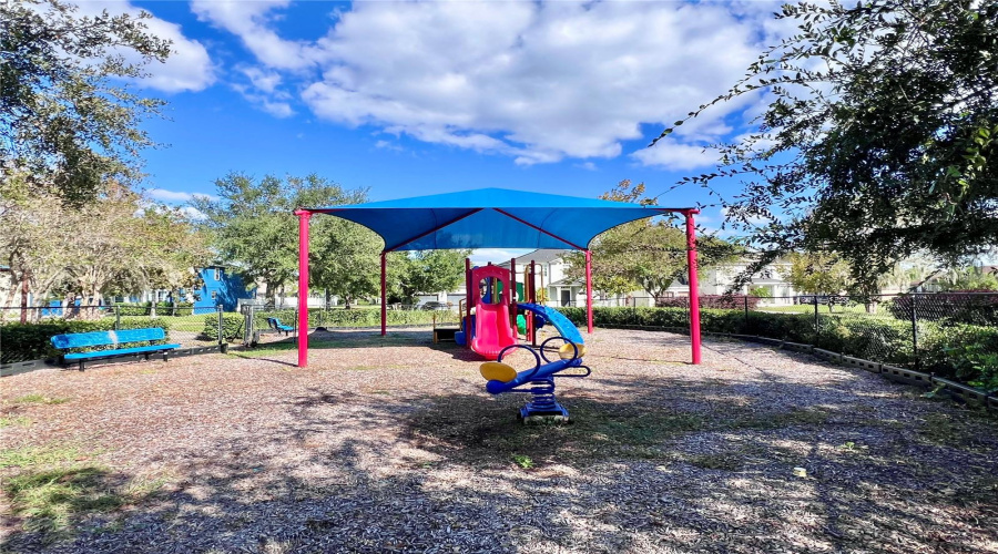 KISSIMMEE, Florida 34746, 4 Bedrooms Bedrooms, ,2 BathroomsBathrooms,Residential,For Sale,PALERMO ROSE,0,MFRS5114010