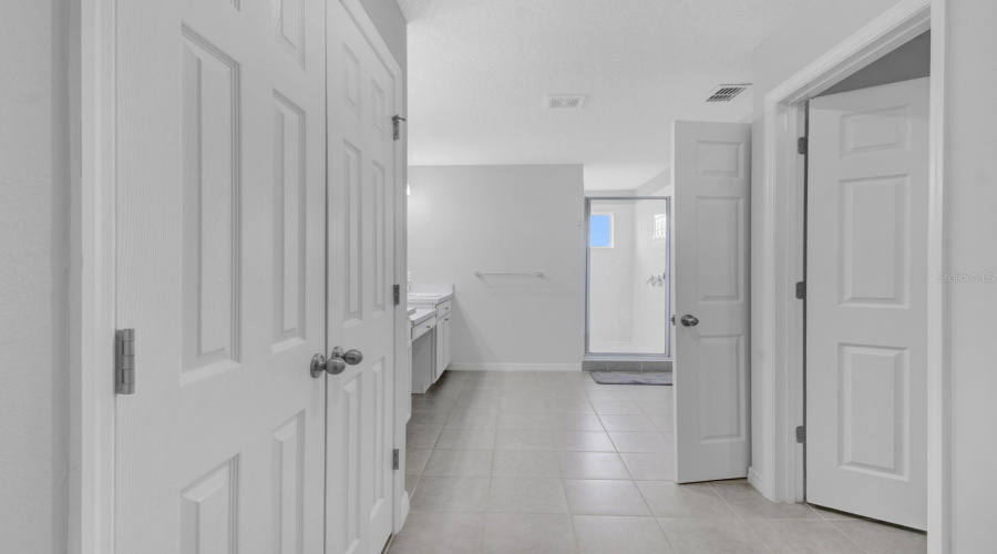 DAVENPORT, Florida 33896, 4 Bedrooms Bedrooms, ,2 BathroomsBathrooms,Residential,For Sale,ABERDEEN,MFRS5114691