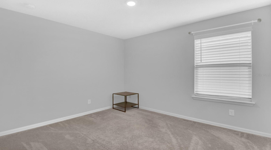 DAVENPORT, Florida 33896, 4 Bedrooms Bedrooms, ,2 BathroomsBathrooms,Residential,For Sale,ABERDEEN,MFRS5114691