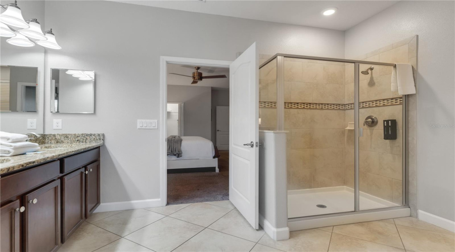 DAVENPORT, Florida 33896, 7 Bedrooms Bedrooms, ,5 BathroomsBathrooms,Residential,For Sale,MOON VALLEY,0,MFRO6249673