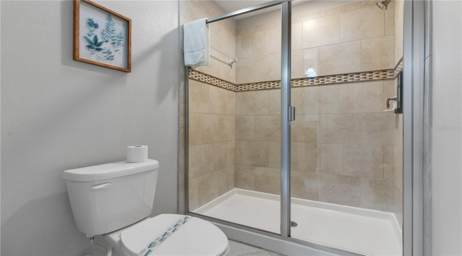 DAVENPORT, Florida 33896, 7 Bedrooms Bedrooms, ,5 BathroomsBathrooms,Residential,For Sale,MOON VALLEY,0,MFRO6249673