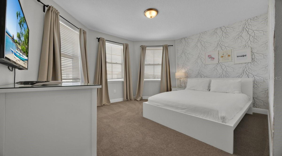 Address not available!, 11 Bedrooms Bedrooms, ,10 BathroomsBathrooms,Residential,For Sale,0,MFRO6254138