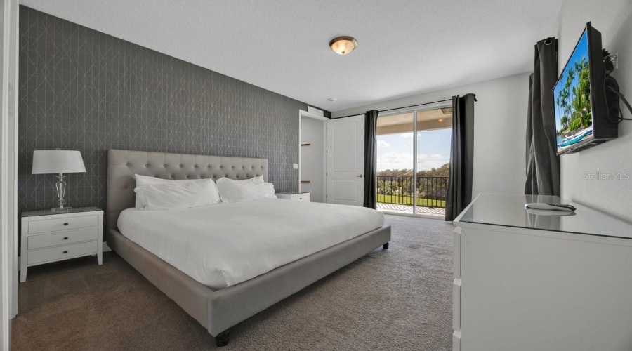 Address not available!, 11 Bedrooms Bedrooms, ,10 BathroomsBathrooms,Residential,For Sale,0,MFRO6254138