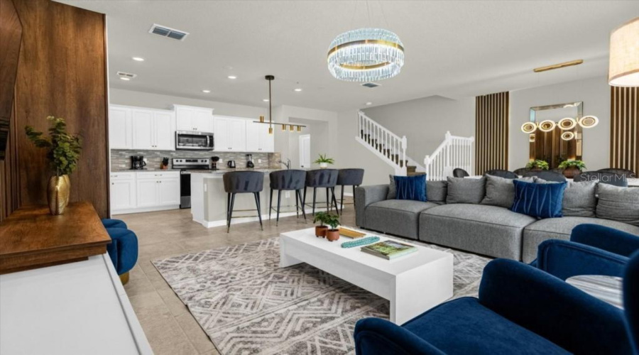 DAVENPORT, Florida 33897, 5 Bedrooms Bedrooms, ,4 BathroomsBathrooms,Residential,For Sale,LANA,0,MFRO6254306