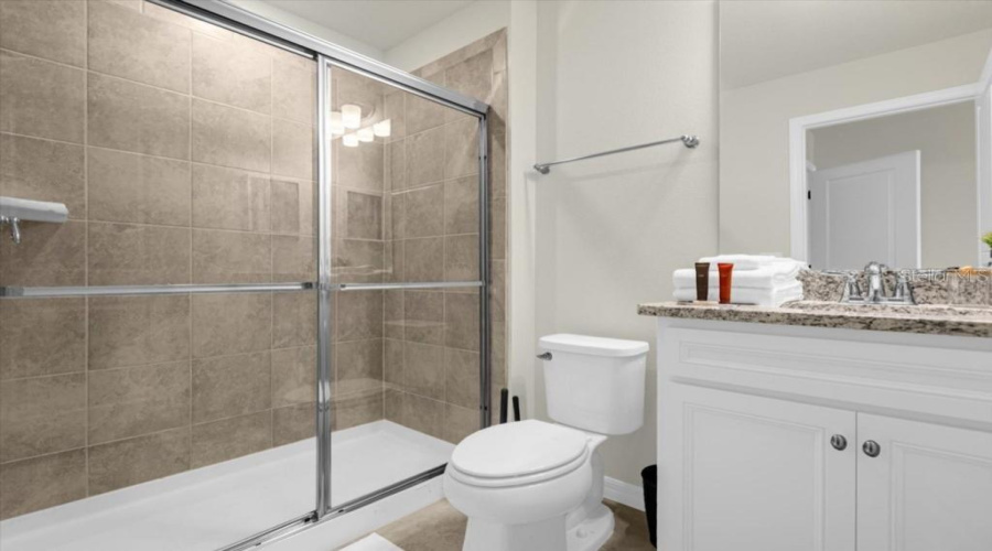DAVENPORT, Florida 33897, 5 Bedrooms Bedrooms, ,4 BathroomsBathrooms,Residential,For Sale,LANA,0,MFRO6254306