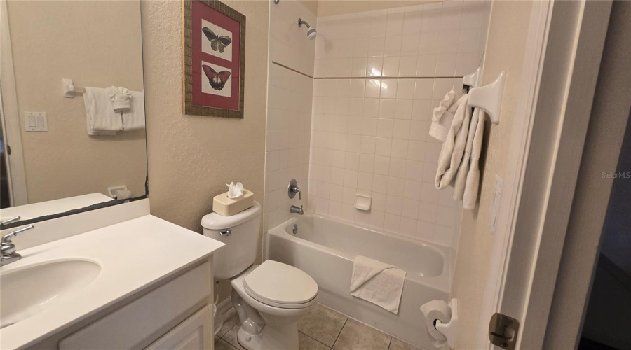 DAVENPORT, Florida 33897, 3 Bedrooms Bedrooms, ,2 BathroomsBathrooms,Residential,For Sale,NEW PROVIDENCE,MFRTB8317182