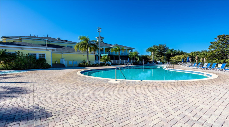 DAVENPORT, Florida 33897, 3 Bedrooms Bedrooms, ,2 BathroomsBathrooms,Residential,For Sale,NEW PROVIDENCE,MFRTB8317182