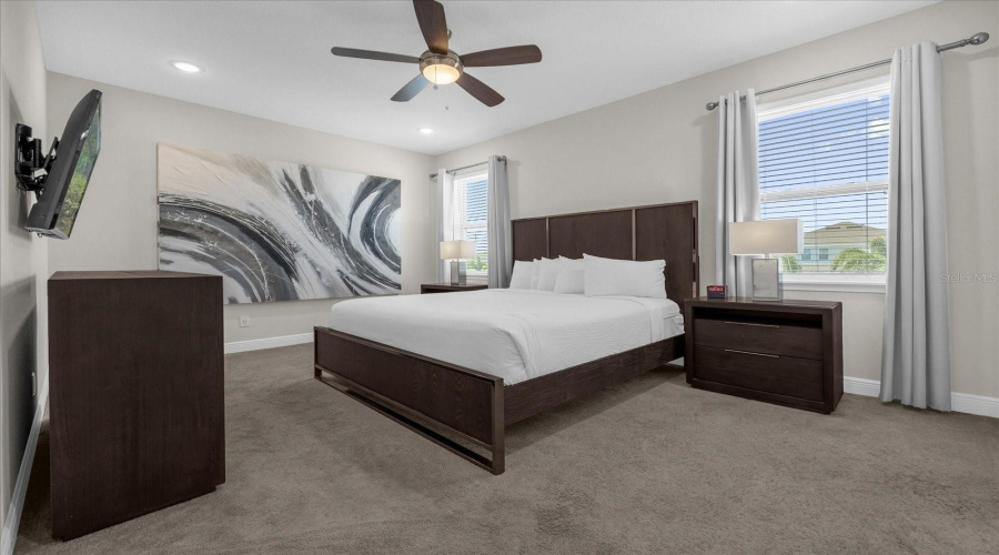 KISSIMMEE, Florida 34747, 5 Bedrooms Bedrooms, ,4 BathroomsBathrooms,Residential,For Sale,SOUTHFIELD,0,MFRO6254553