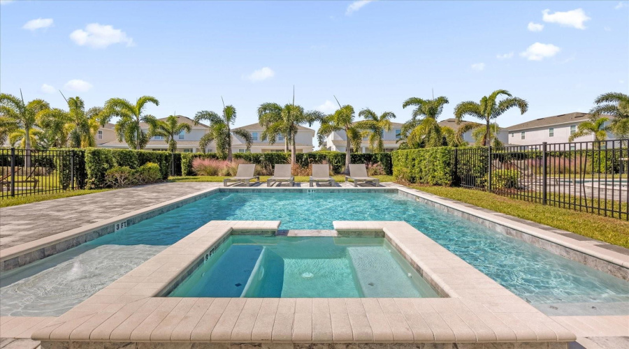 KISSIMMEE, Florida 34747, 5 Bedrooms Bedrooms, ,4 BathroomsBathrooms,Residential,For Sale,SOUTHFIELD,0,MFRO6254553
