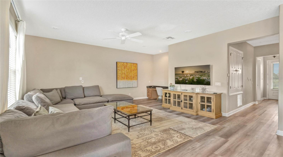 REUNION, Florida 34747, 4 Bedrooms Bedrooms, ,2 BathroomsBathrooms,Residential,For Sale,LINKSIDE,0,MFRO6186836