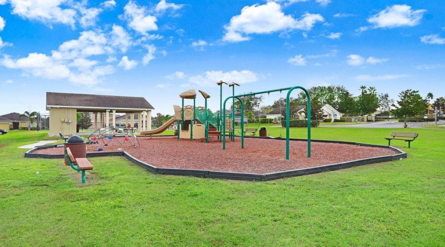DAVENPORT, Florida 33837, 4 Bedrooms Bedrooms, ,3 BathroomsBathrooms,Residential,For Sale,ANDALUSIA,0,MFRTB8317538