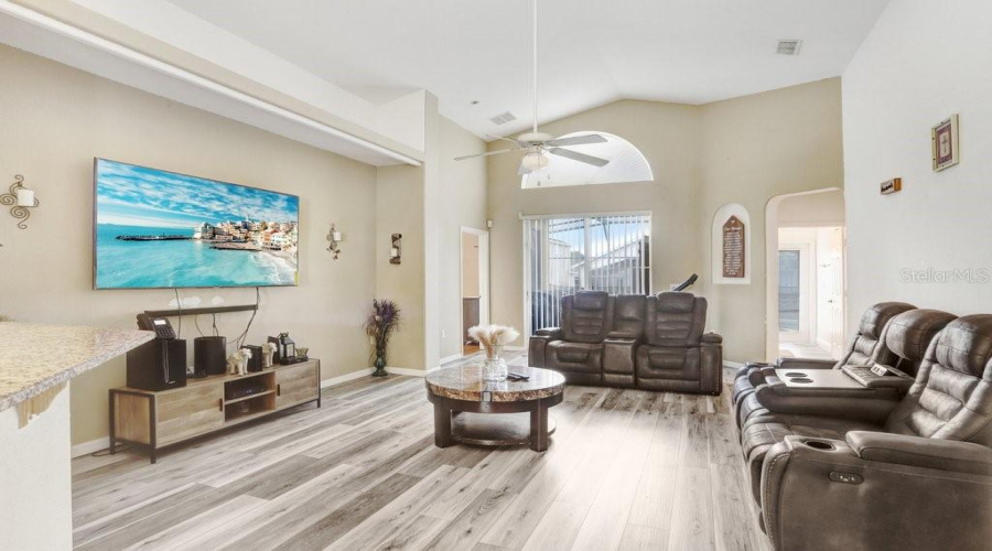DAVENPORT, Florida 33837, 4 Bedrooms Bedrooms, ,3 BathroomsBathrooms,Residential,For Sale,ANDALUSIA,0,MFRTB8317538