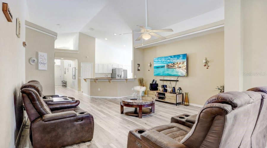 DAVENPORT, Florida 33837, 4 Bedrooms Bedrooms, ,3 BathroomsBathrooms,Residential,For Sale,ANDALUSIA,0,MFRTB8317538