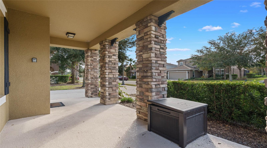 DAVENPORT, Florida 33837, 7 Bedrooms Bedrooms, ,5 BathroomsBathrooms,Residential,For Sale,OAKVIEW,0,MFRO6254639