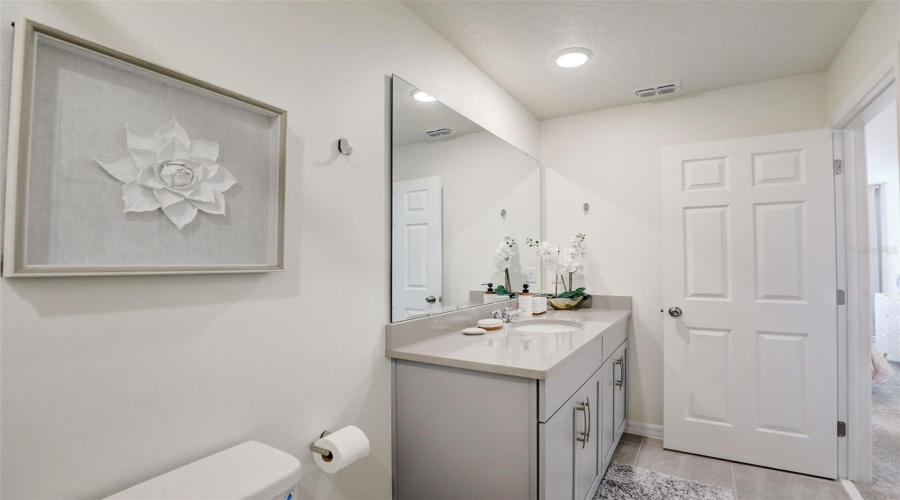 KISSIMMEE, Florida 34747, 5 Bedrooms Bedrooms, ,4 BathroomsBathrooms,Residential,For Sale,TROPICAL PALMS,0,MFRS5112675