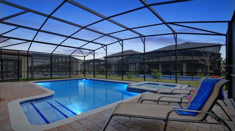 DAVENPORT, Florida 33896, 6 Bedrooms Bedrooms, ,6 BathroomsBathrooms,Residential,For Sale,THUNDERBIRD,0,MFRO6255020