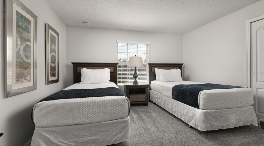 KISSIMMEE, Florida 34747, 5 Bedrooms Bedrooms, ,4 BathroomsBathrooms,Residential,For Sale,BISMARCK PALM,0,MFRO6215320