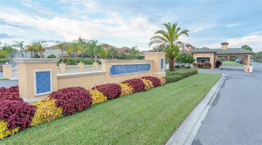 KISSIMMEE, Florida 34747, 5 Bedrooms Bedrooms, ,4 BathroomsBathrooms,Residential,For Sale,BISMARCK PALM,0,MFRO6215320