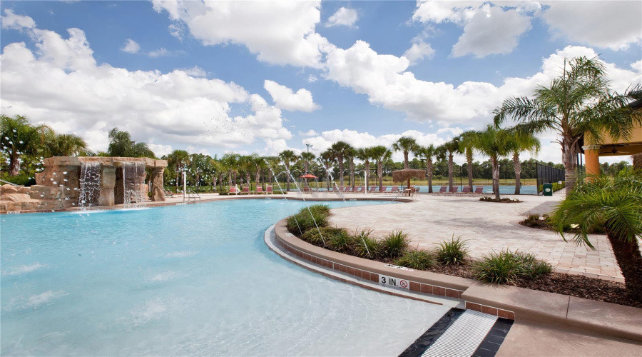 KISSIMMEE, Florida 34747, 5 Bedrooms Bedrooms, ,4 BathroomsBathrooms,Residential,For Sale,BISMARCK PALM,0,MFRO6215320