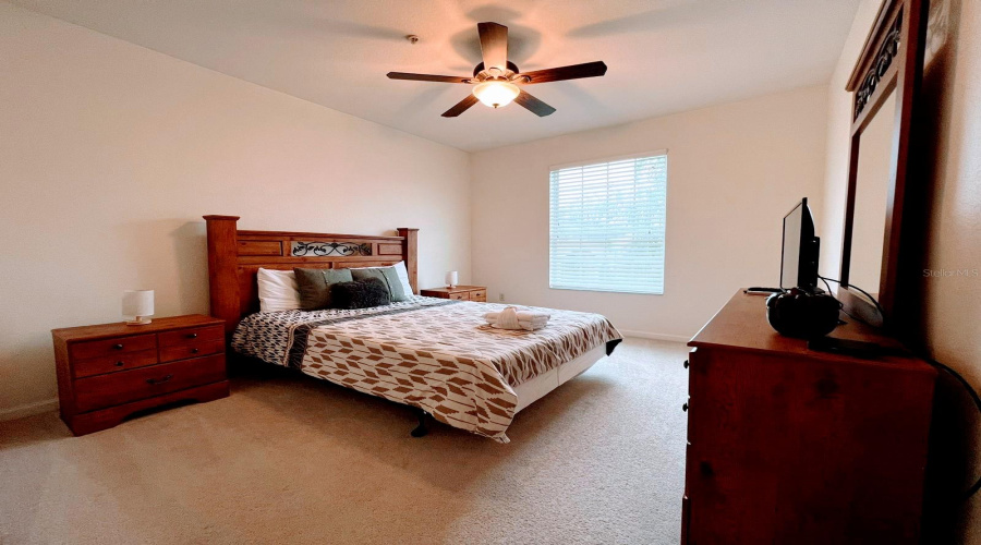 KISSIMMEE, Florida 34747, 3 Bedrooms Bedrooms, ,2 BathroomsBathrooms,Residential,For Sale,SILVER PALM,MFRO6158765