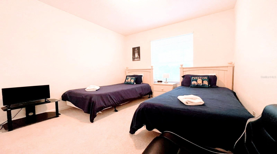 KISSIMMEE, Florida 34747, 3 Bedrooms Bedrooms, ,2 BathroomsBathrooms,Residential,For Sale,SILVER PALM,MFRO6158765