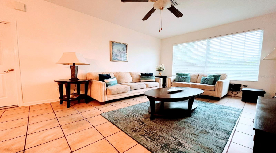 KISSIMMEE, Florida 34747, 3 Bedrooms Bedrooms, ,2 BathroomsBathrooms,Residential,For Sale,SILVER PALM,MFRO6158765