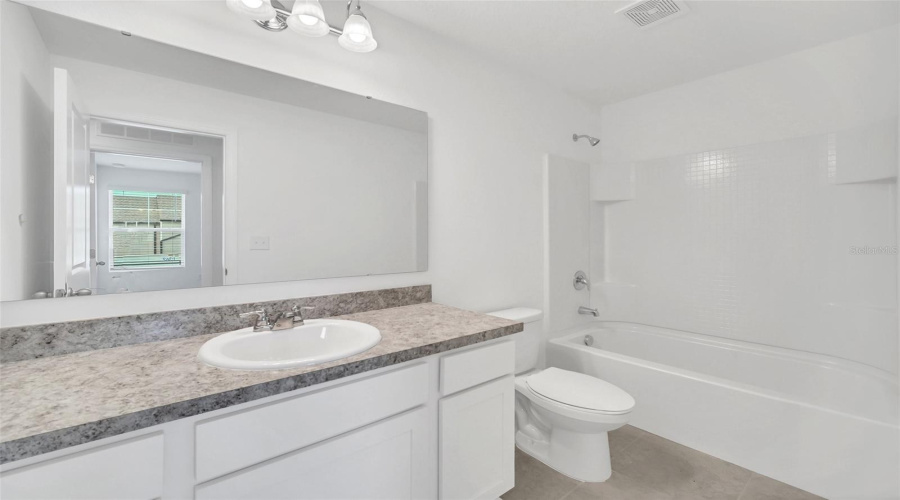 DAVENPORT, Florida 33837, 3 Bedrooms Bedrooms, ,2 BathroomsBathrooms,Residential,For Sale,MANDOVI,0,MFRO6255837