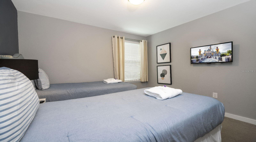 KISSIMMEE, Florida 34746, 4 Bedrooms Bedrooms, ,3 BathroomsBathrooms,Residential,For Sale,LE REVE,0,MFRO6255978