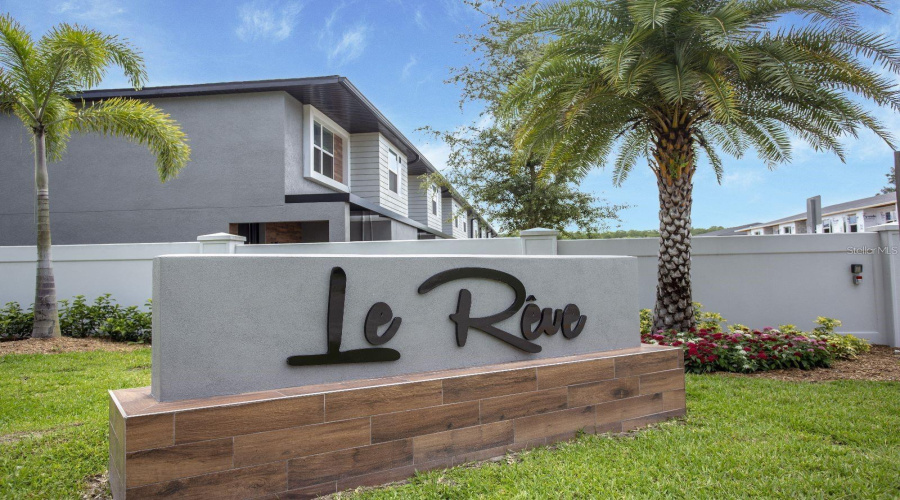 KISSIMMEE, Florida 34746, 4 Bedrooms Bedrooms, ,3 BathroomsBathrooms,Residential,For Sale,LE REVE,0,MFRO6255978