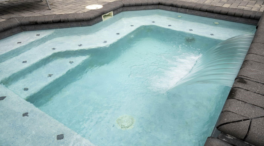 KISSIMMEE, Florida 34746, 4 Bedrooms Bedrooms, ,3 BathroomsBathrooms,Residential,For Sale,LE REVE,0,MFRO6255978