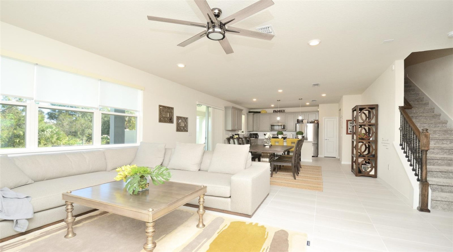 KISSIMMEE, Florida 34746, 5 Bedrooms Bedrooms, ,3 BathroomsBathrooms,Residential,For Sale,ROYAL POINT,0,MFRS5115367