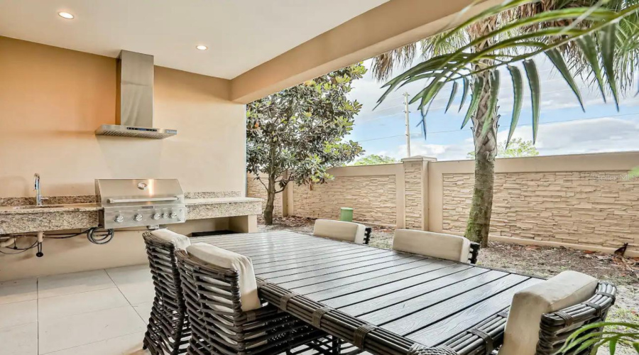 KISSIMMEE, Florida 34747, 4 Bedrooms Bedrooms, ,4 BathroomsBathrooms,Residential,For Sale,BRASILIA,0,MFRS5112172
