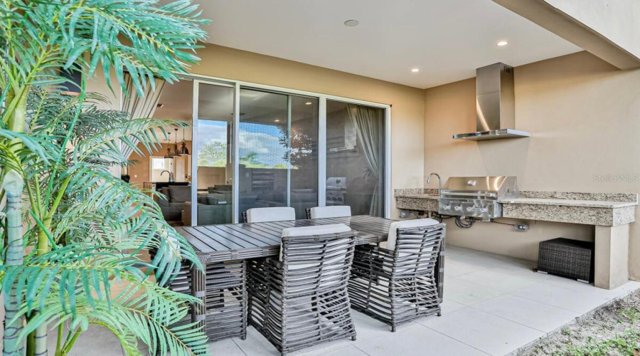 KISSIMMEE, Florida 34747, 4 Bedrooms Bedrooms, ,4 BathroomsBathrooms,Residential,For Sale,BRASILIA,0,MFRS5112172