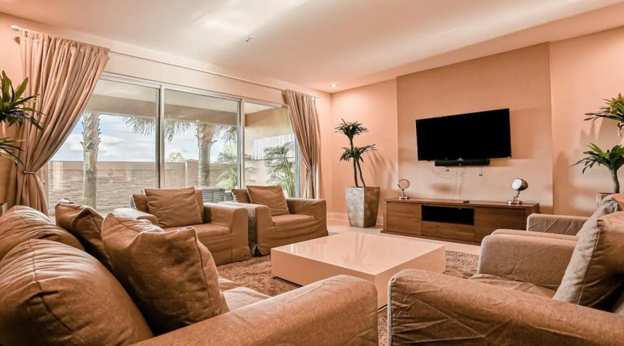 KISSIMMEE, Florida 34747, 4 Bedrooms Bedrooms, ,4 BathroomsBathrooms,Residential,For Sale,BRASILIA,0,MFRS5112172