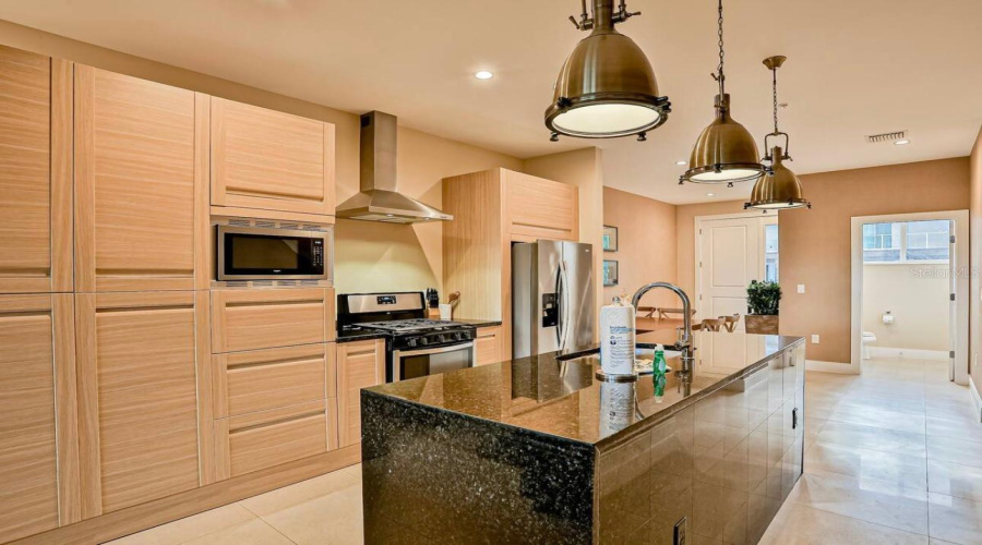 KISSIMMEE, Florida 34747, 4 Bedrooms Bedrooms, ,4 BathroomsBathrooms,Residential,For Sale,BRASILIA,0,MFRS5112172