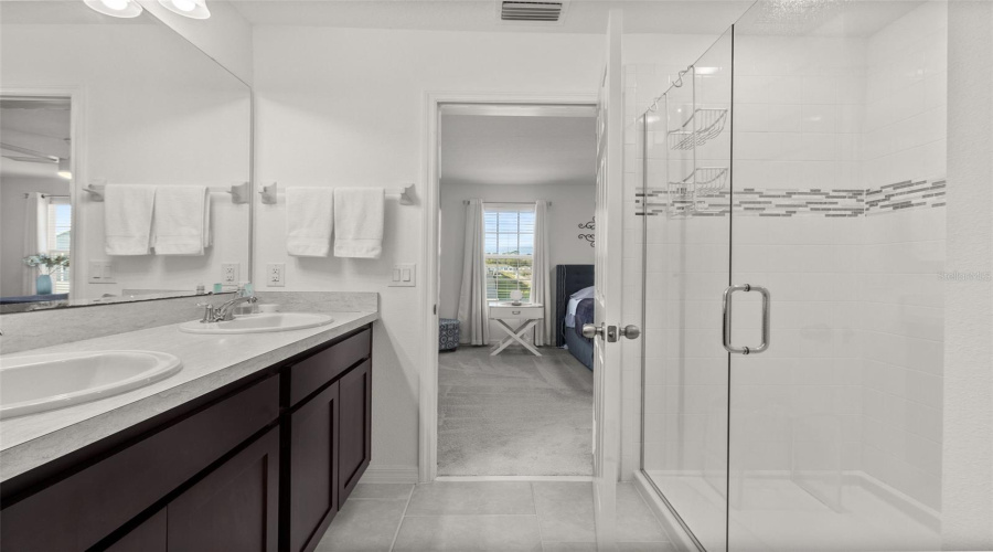 KISSIMMEE, Florida 34746, 4 Bedrooms Bedrooms, ,2 BathroomsBathrooms,Residential,For Sale,CONIFER CONE,0,MFRS5115095