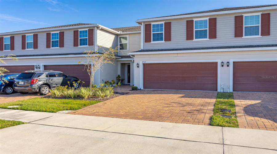 KISSIMMEE, Florida 34746, 4 Bedrooms Bedrooms, ,2 BathroomsBathrooms,Residential,For Sale,CONIFER CONE,0,MFRS5115095