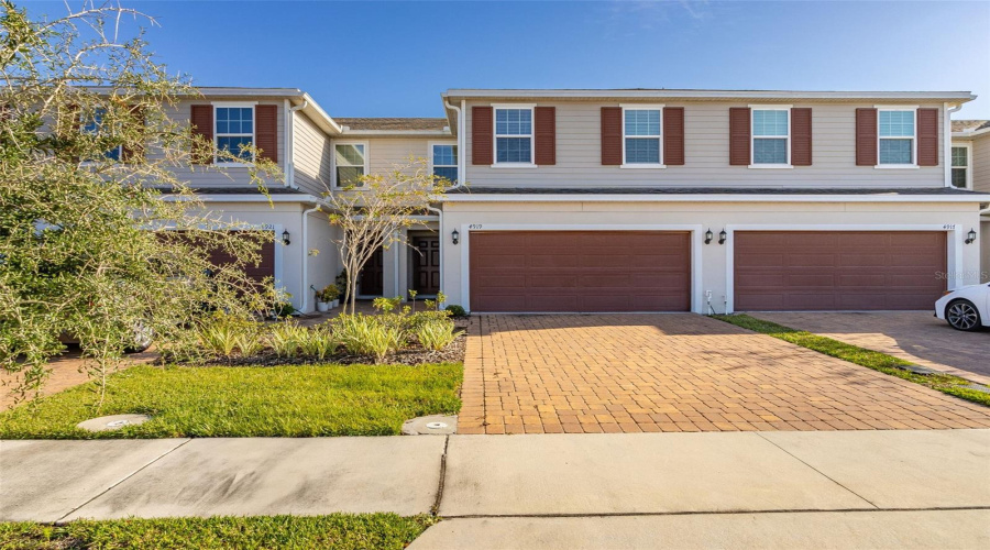 KISSIMMEE, Florida 34746, 4 Bedrooms Bedrooms, ,2 BathroomsBathrooms,Residential,For Sale,CONIFER CONE,0,MFRS5115095