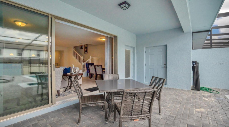 KISSIMMEE, Florida 34747, 5 Bedrooms Bedrooms, ,4 BathroomsBathrooms,Residential,For Sale,DUBAI,0,MFRO6172197