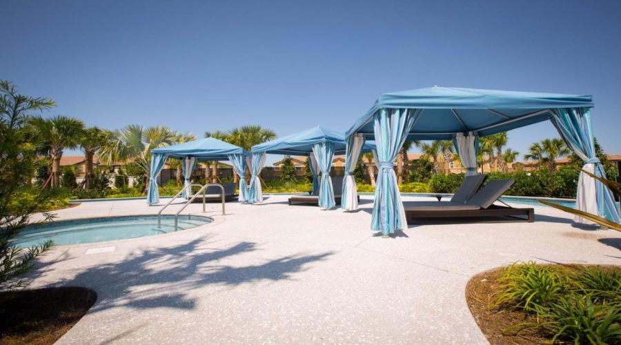 KISSIMMEE, Florida 34747, 5 Bedrooms Bedrooms, ,4 BathroomsBathrooms,Residential,For Sale,DUBAI,0,MFRO6172197