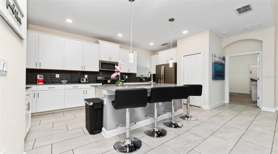 KISSIMMEE, Florida 34746, 5 Bedrooms Bedrooms, ,5 BathroomsBathrooms,Residential,For Sale,BOOKMARK,0,MFRO6256956