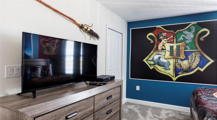 DAVENPORT, Florida 33896, 8 Bedrooms Bedrooms, ,5 BathroomsBathrooms,Residential,For Sale,MAIDSTONE,0,MFRO6258221