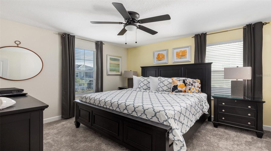 DAVENPORT, Florida 33896, 8 Bedrooms Bedrooms, ,5 BathroomsBathrooms,Residential,For Sale,MAIDSTONE,0,MFRO6258221