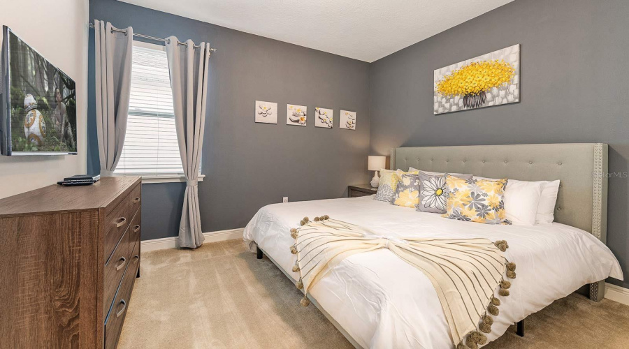 KISSIMMEE, Florida 34747, 4 Bedrooms Bedrooms, ,3 BathroomsBathrooms,Residential,For Sale,WESTLAND,0,MFRO6257006