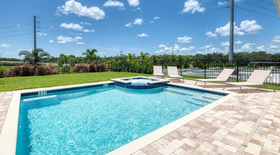 KISSIMMEE, Florida 34747, 4 Bedrooms Bedrooms, ,3 BathroomsBathrooms,Residential,For Sale,WESTLAND,0,MFRO6257006